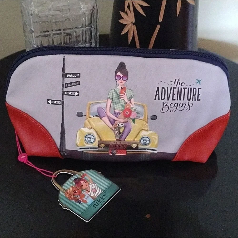 Nikky Pop Generation Fun‎ Begins XL Vegan Travel Makeup Case NWT